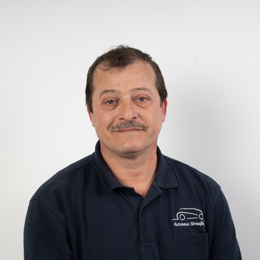 Herr Andrea Bagnoli