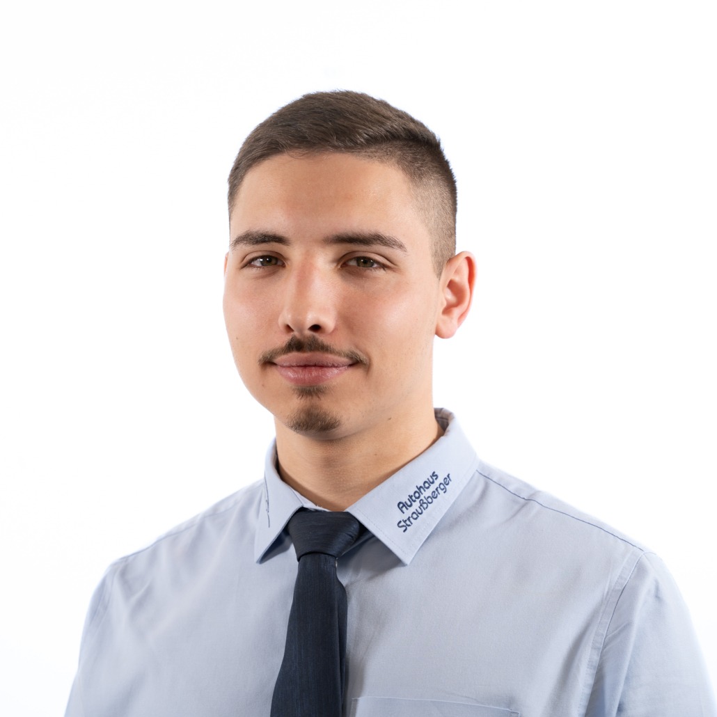 Herr Kirill Tarasov